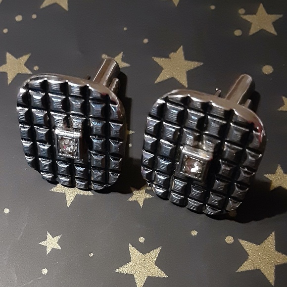 Cuff Links with Faux Diamond - Picture 1 of 4